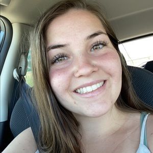 Meet your Posher, Lillie